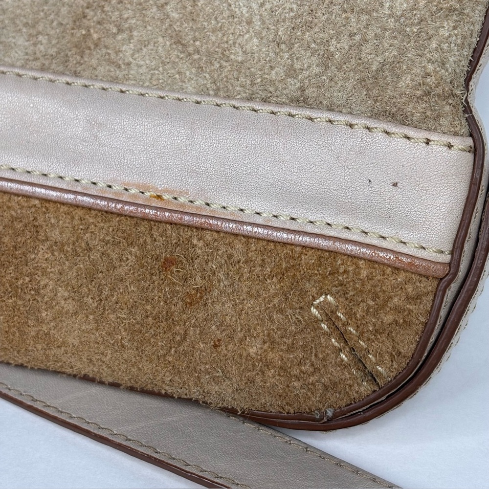 Vintage Fossil Brown, Tan and Cream Suede Leather Retro 70’s Crossbody Bag - Picture 9 of 14